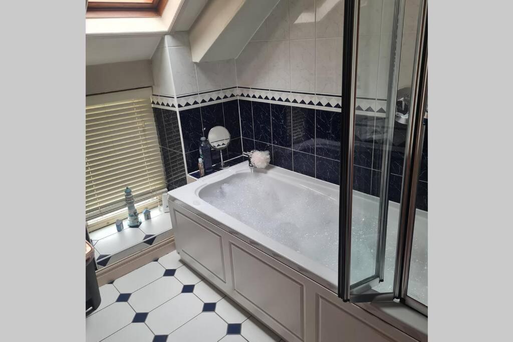 North Lea Charming In Stunning * Staithes